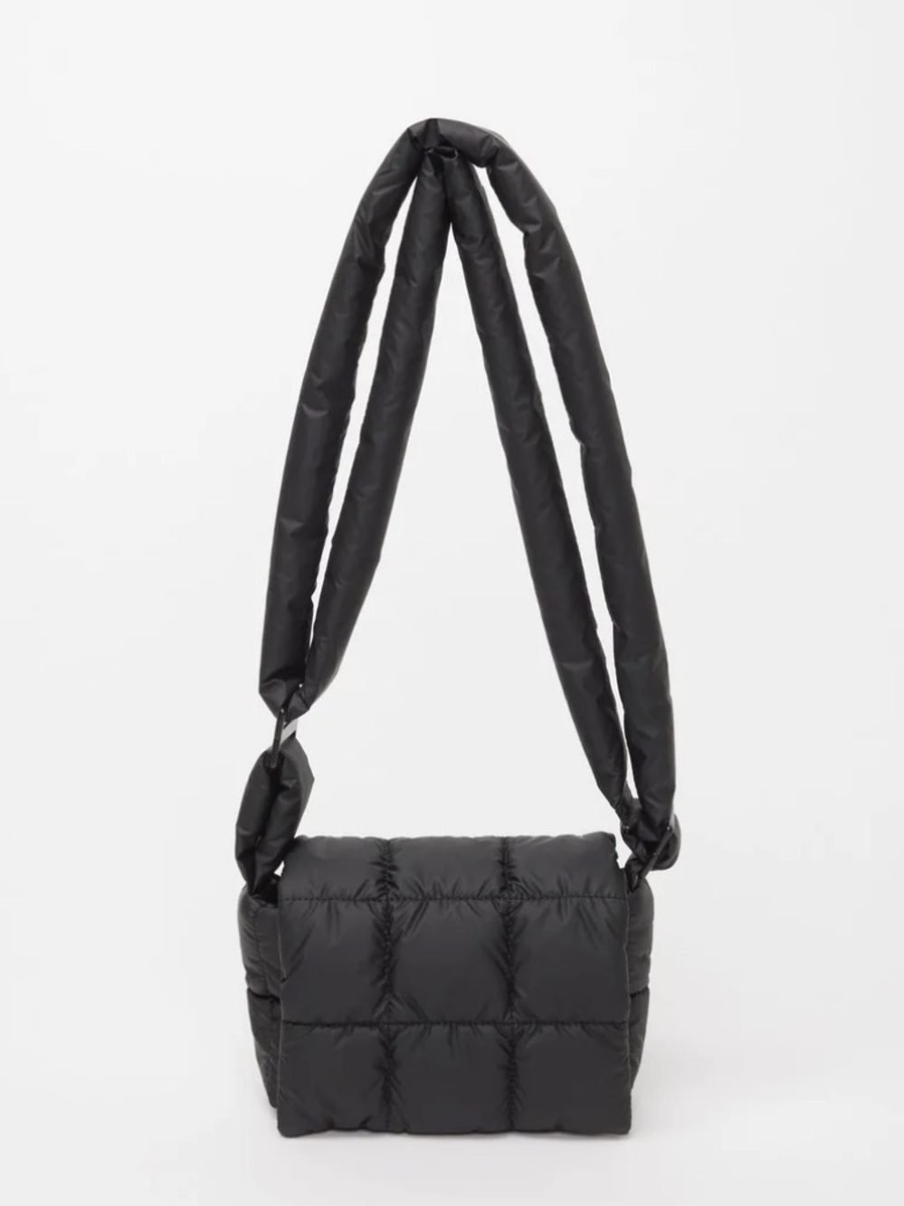 NEW VEE COLLECTIVE PORTER MESSENGER MINI CROSSBODY MATTE BLACK